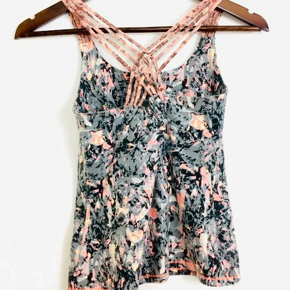 Calvin Klein Performance Quick Dry Criss Cross Top - Picture 2 of 4